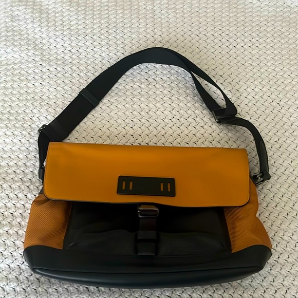 Unisex Coach Terrain Bike Bag in Black and Amber - Picture 1 of 6